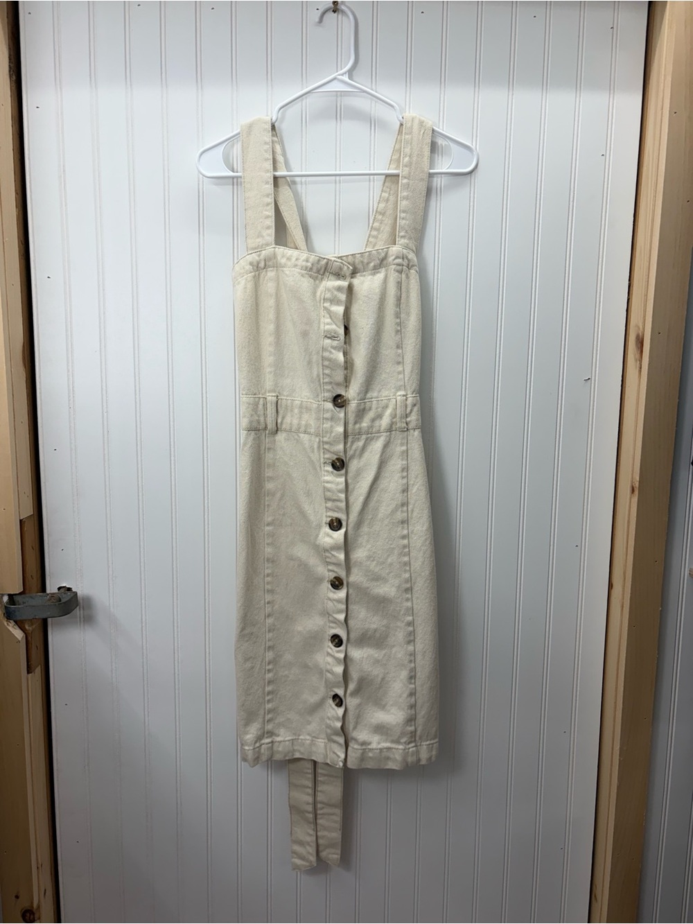 PIECES Celina pinafore midi Cream Button-Front white denim belted dress